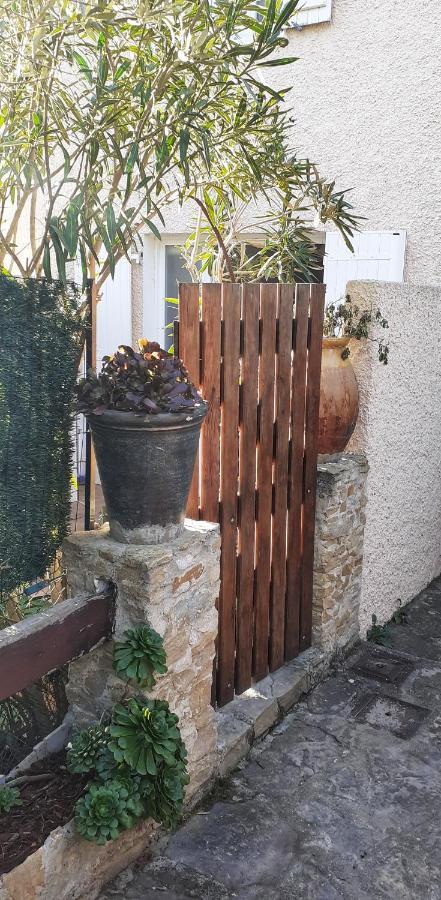 Studio Le Kokonati La Ciotat Bagian luar foto